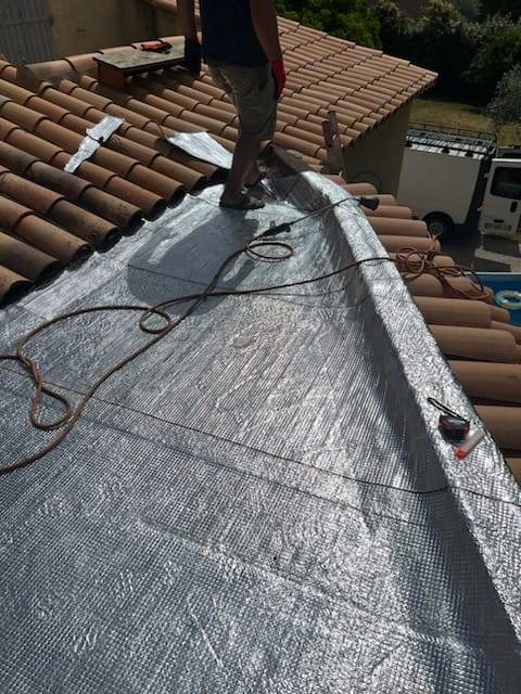 Entretien toiture à Aix en Provence 