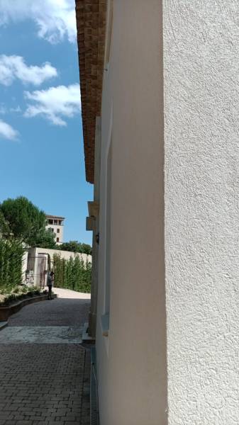 reprise d'enduit de façade façadier Bouches du Rhône